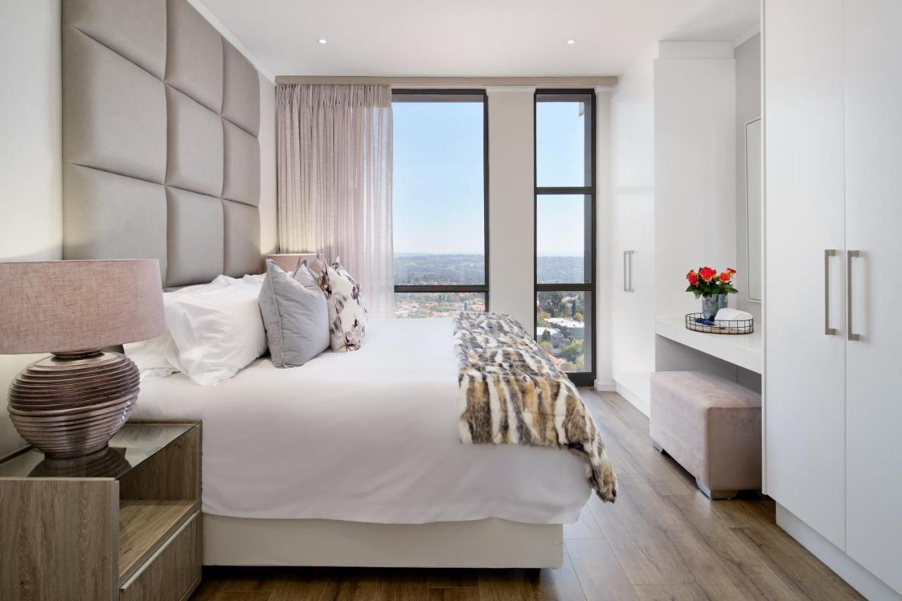 Masingita Towers Executive Suite Йоханесбург Екстериор снимка